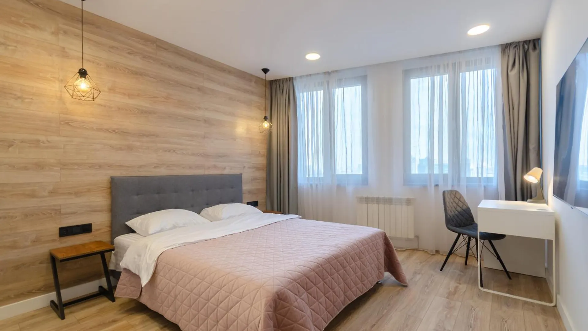 Petrovdom Apartments 17-190 In Rc New York Concept House, Antonovycha 74 0*, Киев Украина
